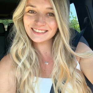 MEET YOUR BUYER/SELLER💕